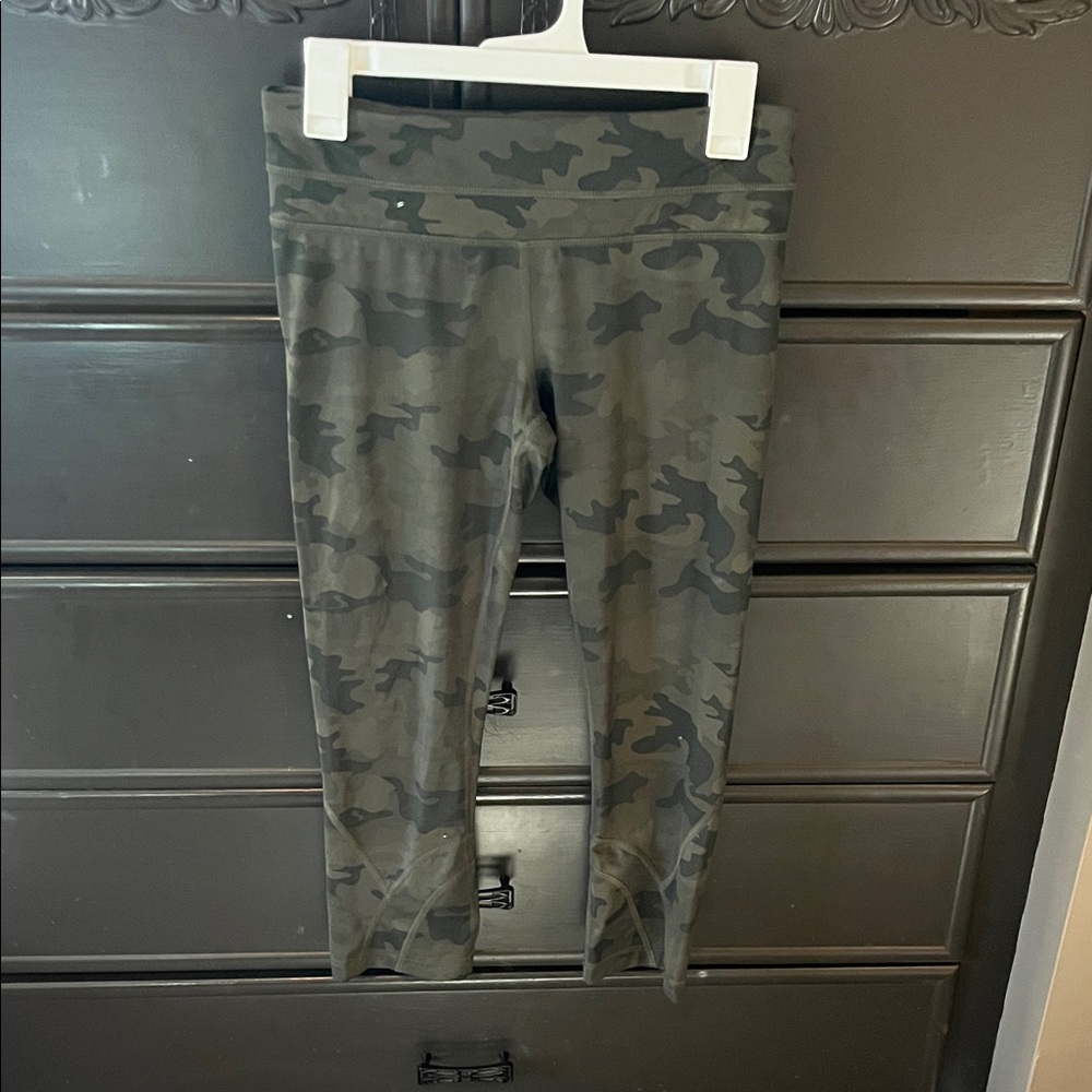Lululemon Camo  Leggings - Olive Green